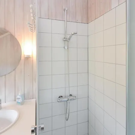 Two-bedroom In Vaggerlose Prázdninový dům Bøtø By