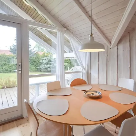 Two-bedroom In Vaggerlose Prázdninový dům Bøtø By