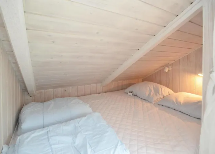 Дом отдыха Two-bedroom In Vaggerlose